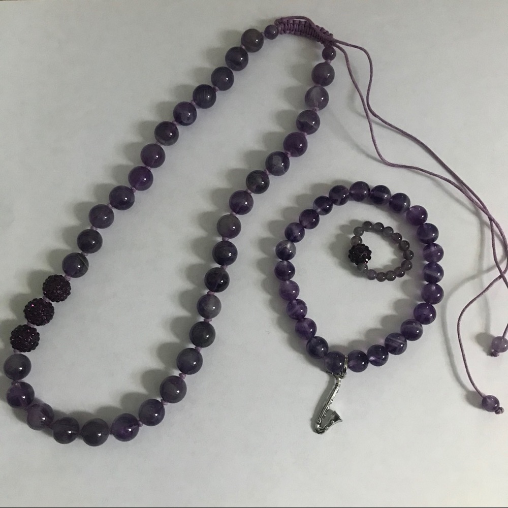 NWOT Purple Beaded Necklace, Ring & Bracelet Set